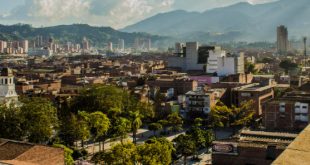 chicas para chatear Itagüí