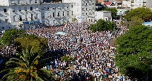 chicas para chatear Morón